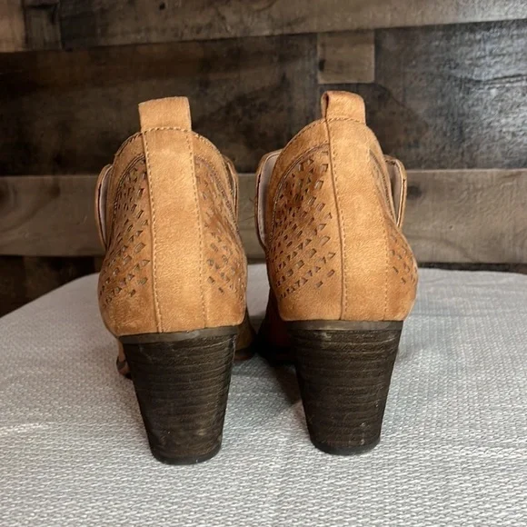 Verali Felix Ankle Caramel Laser Cut Ankle Boot Size 8 (EU 39) - Picture 3 of 7